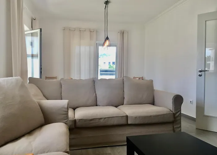 Tatil Evi Torrezinha- Moradia Moderna Em Com Piscina Salir de Porto